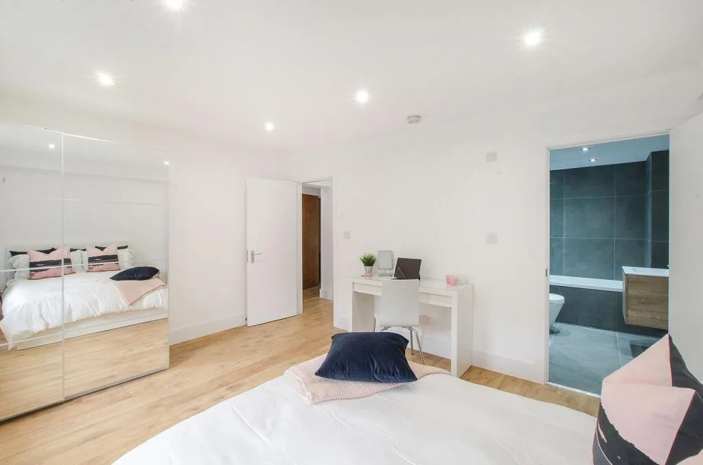 3 bedroom flat for rent