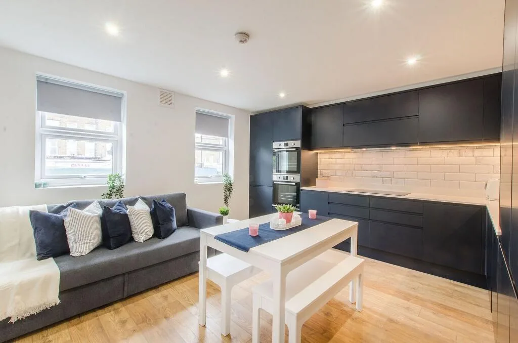 3 bedroom flat for rent