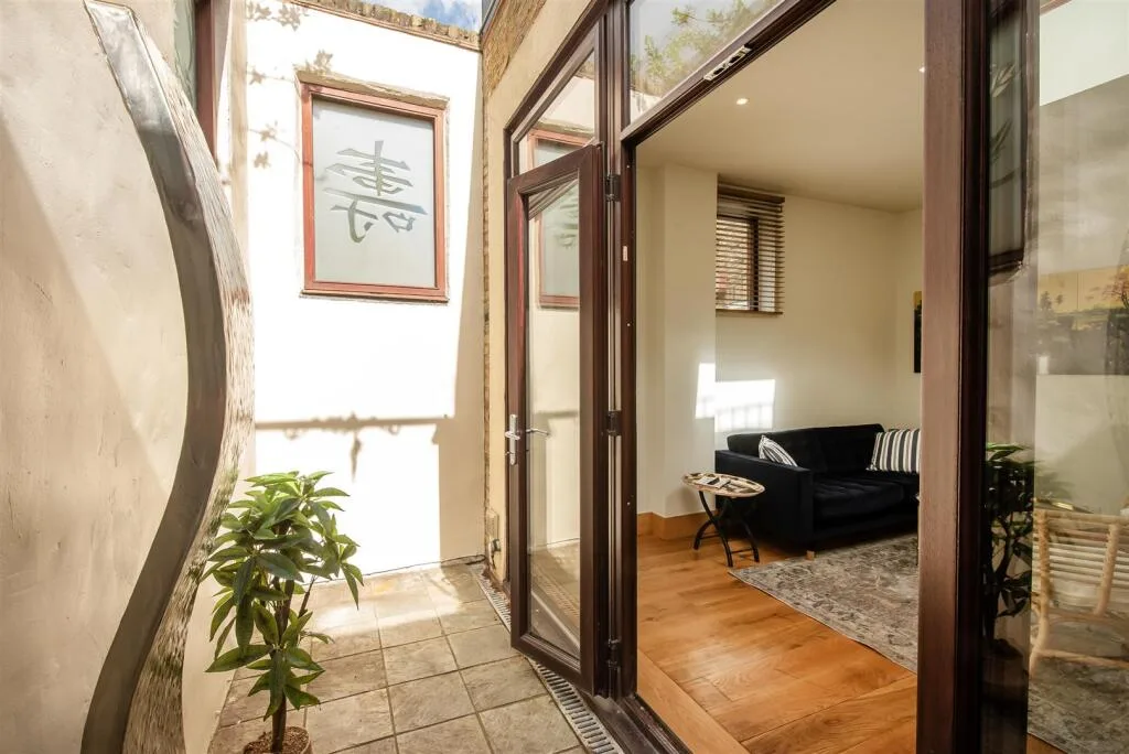 2 bedroom terraced house for rent