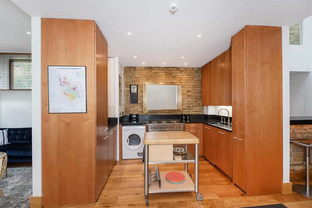 2 bedroom terraced house for rent