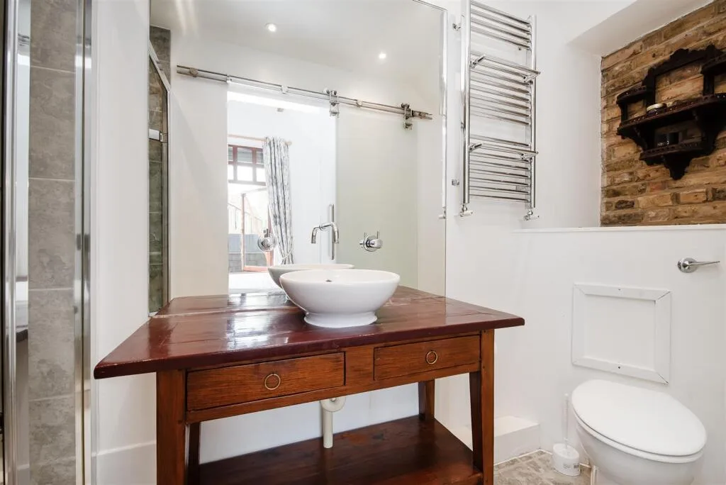 2 bedroom terraced house for rent