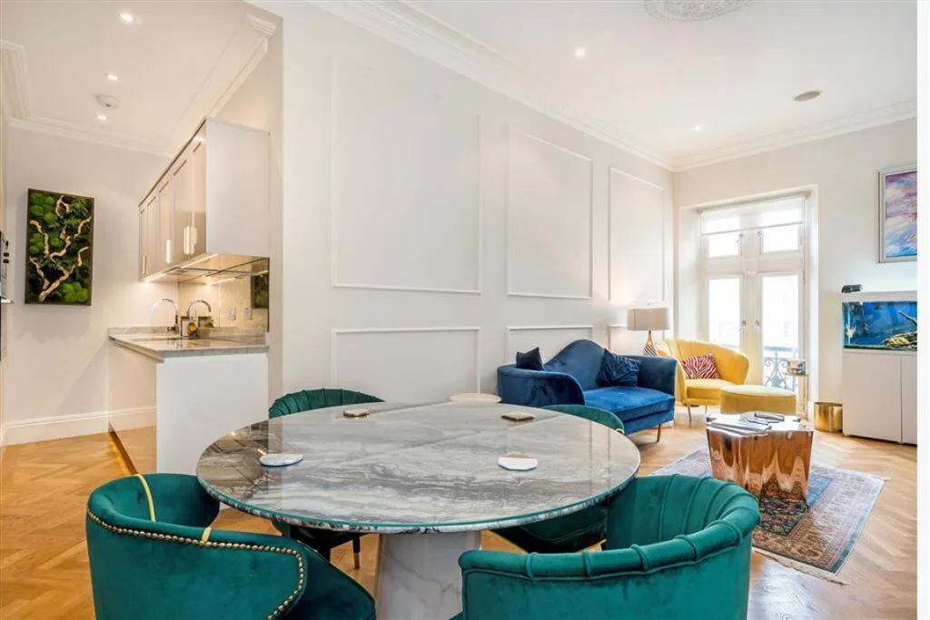 2 bedroom flat for rent