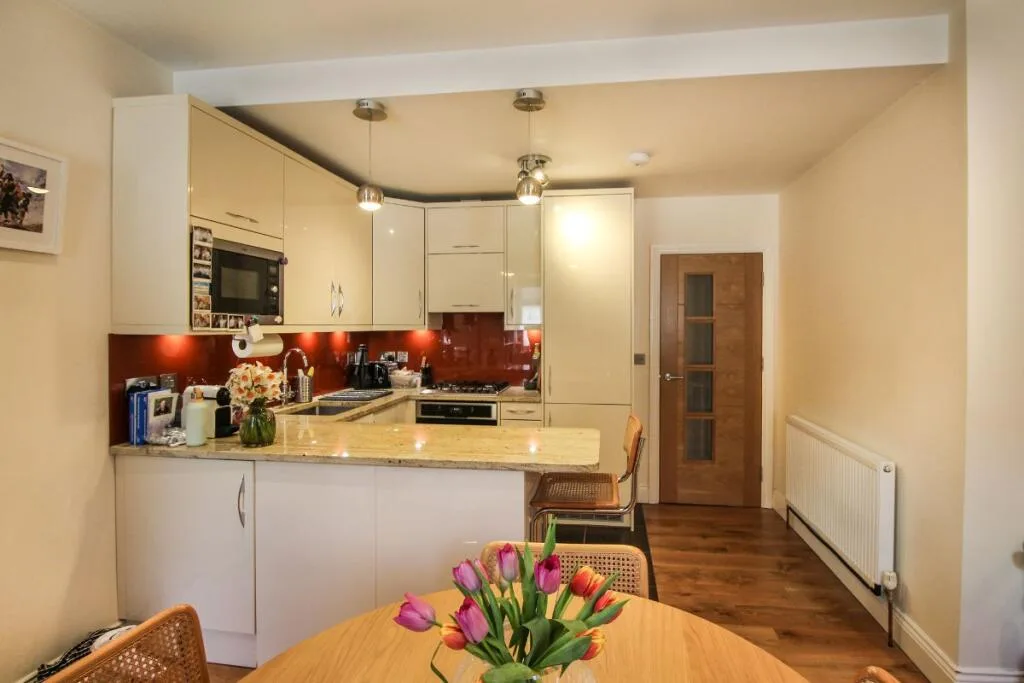 2 bedroom flat for rent