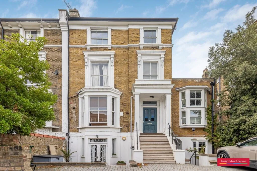 3 bedroom duplex for rent