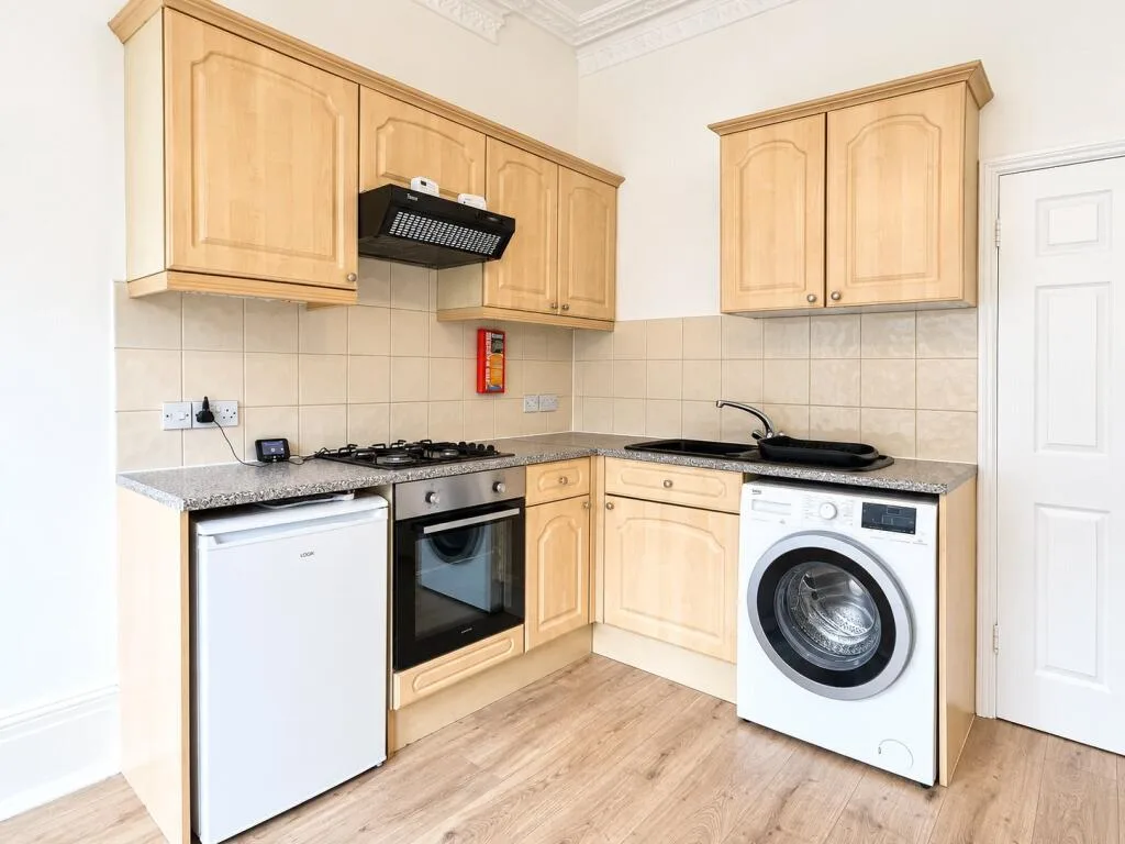 1 bedroom apartment for rent