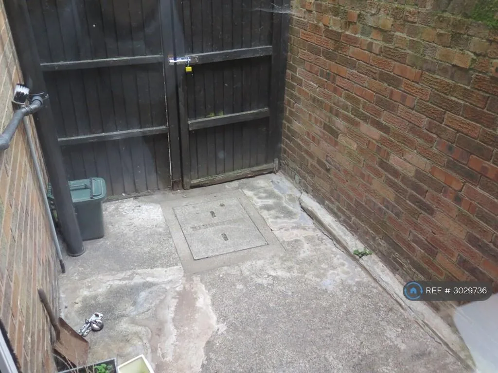 2 bedroom terraced house for rent