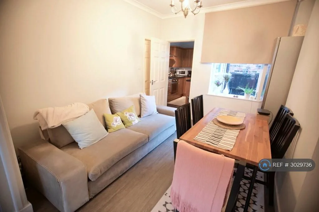2 bedroom terraced house for rent