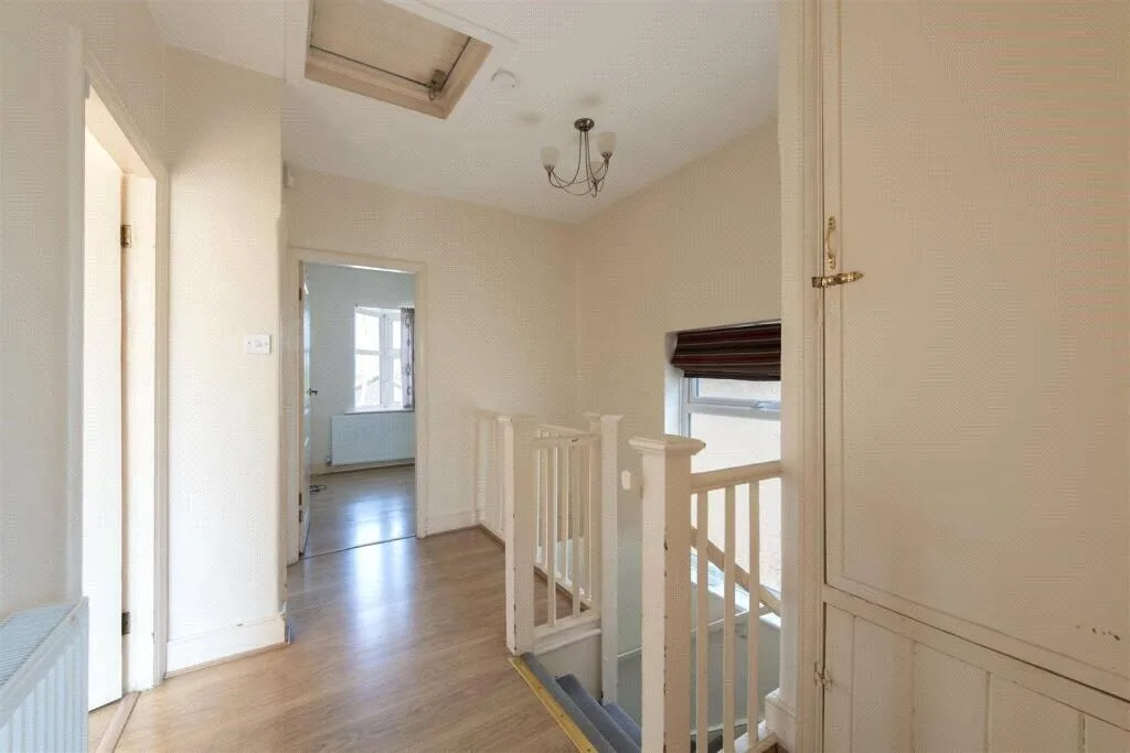 3 bedroom semi-detached house for rent