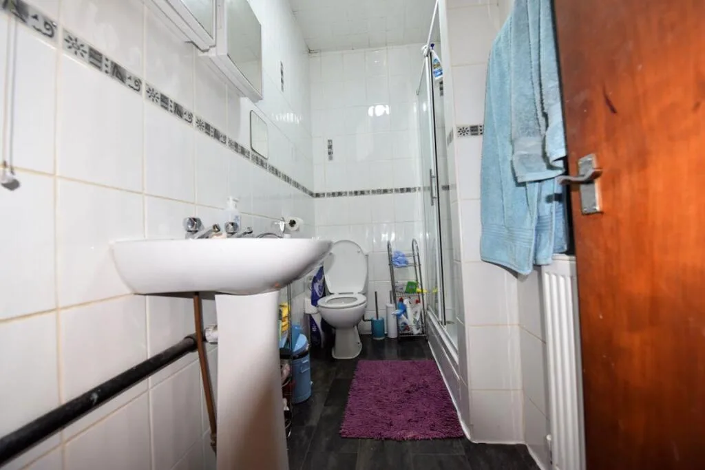 3 bedroom flat for rent