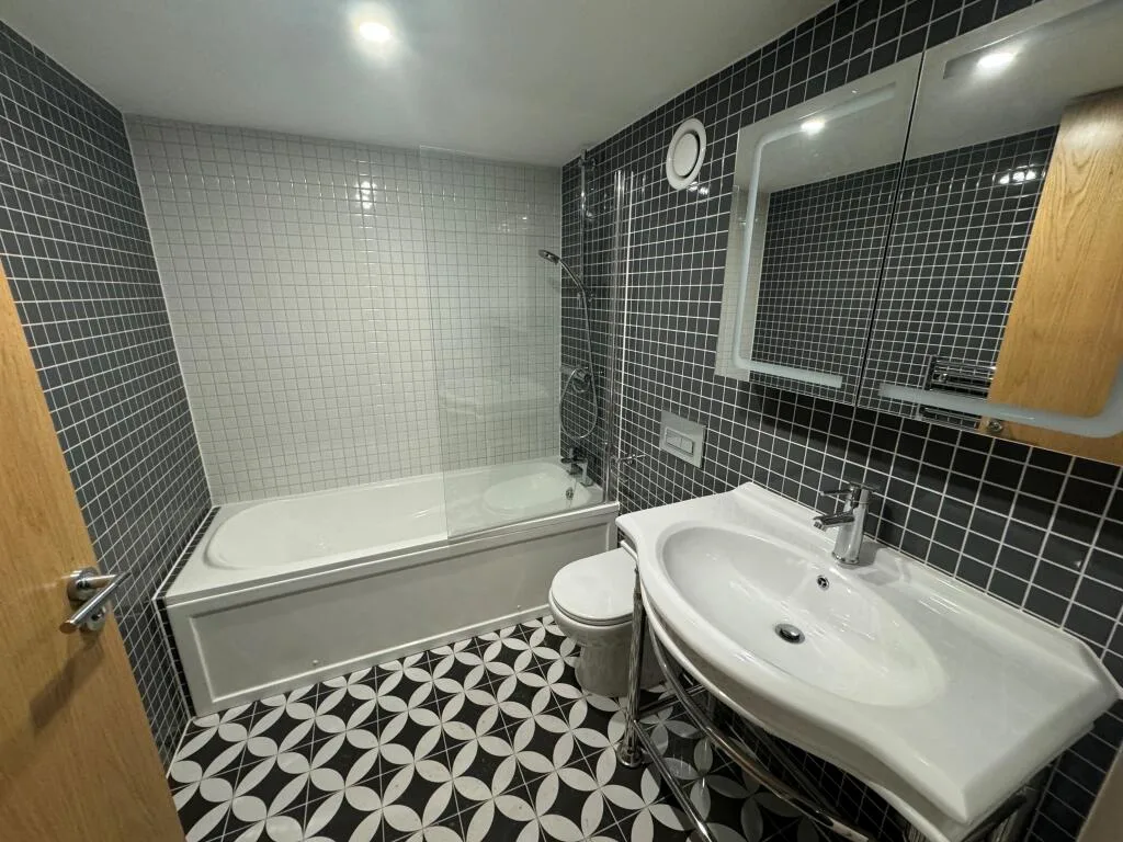 2 bedroom apartment for rent