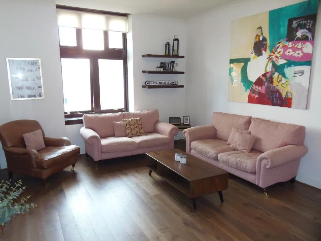 2 bedroom flat for rent
