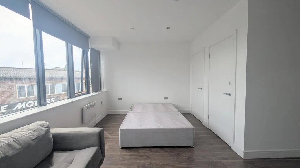 Studio flat for rent