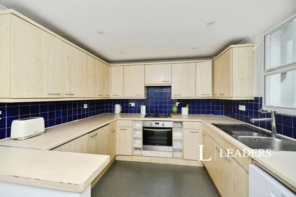 2 bedroom terraced house for rent
