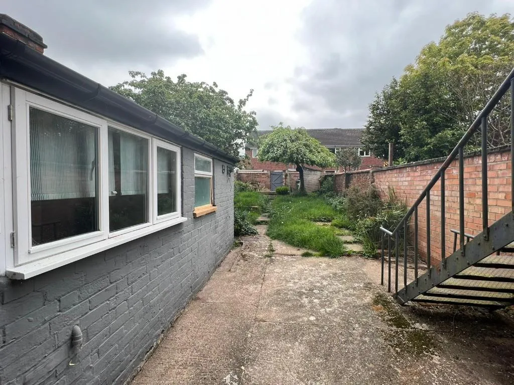 2 bedroom apartment for rent