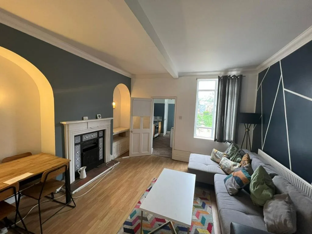 2 bedroom apartment for rent