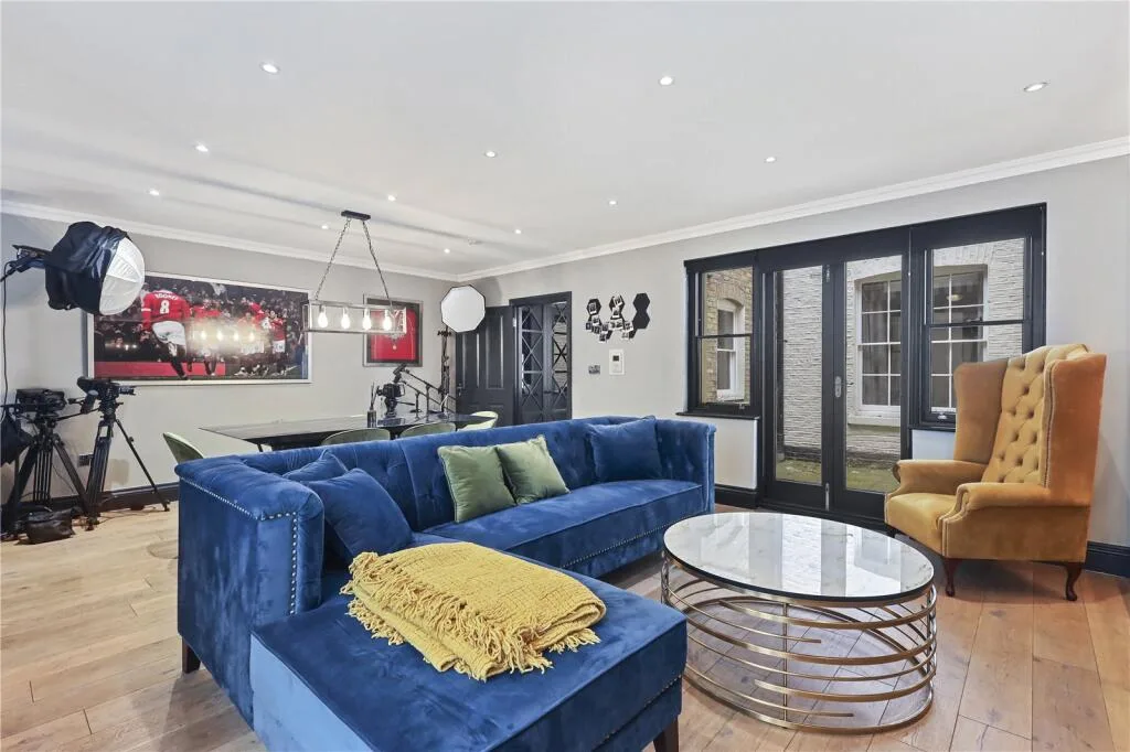 3 bedroom flat for rent