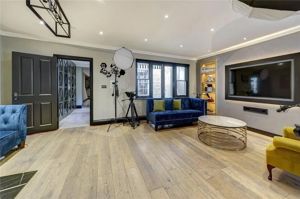 3 bedroom flat for rent