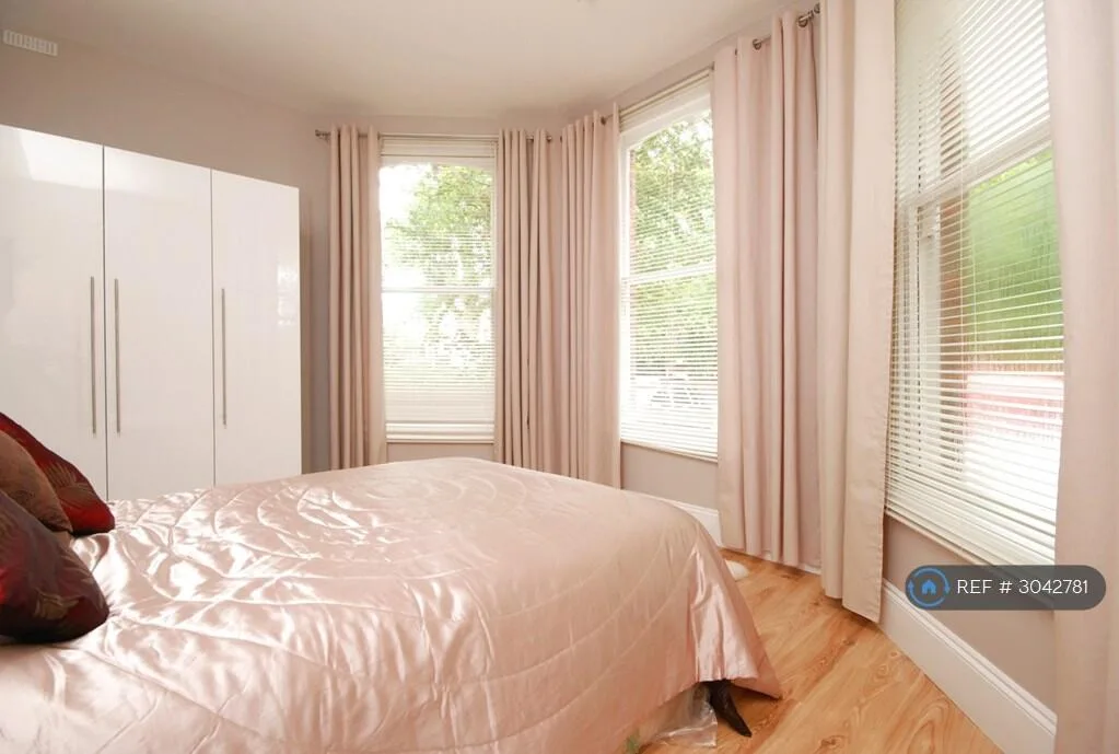 3 bedroom flat for rent
