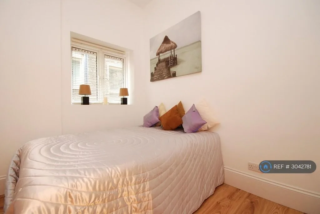 3 bedroom flat for rent