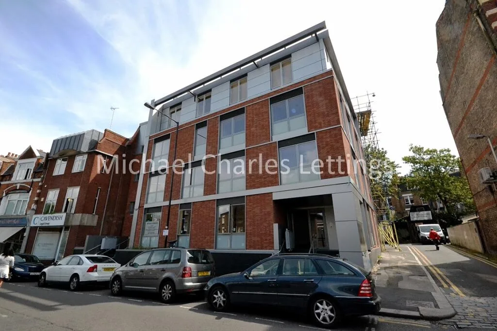 2 bedroom flat for rent
