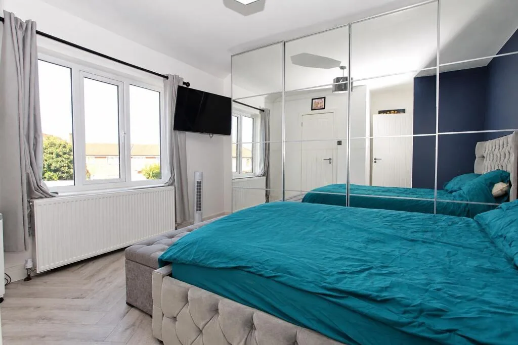 2 bedroom house for rent