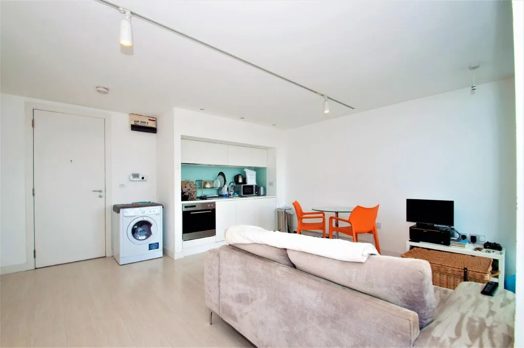 Studio apartment for rent