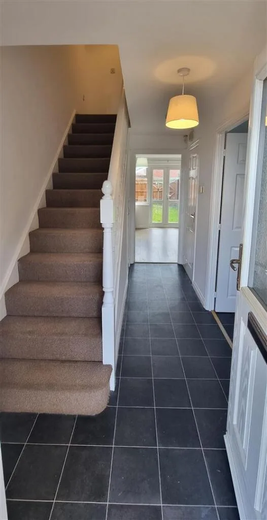 2 bedroom terraced house for rent