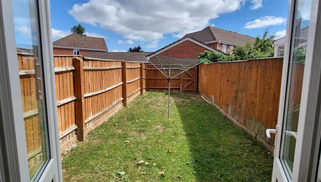 2 bedroom terraced house for rent
