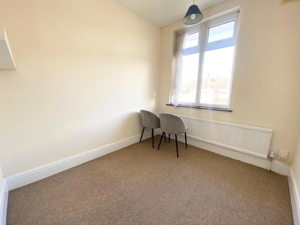 3 bedroom semi-detached house for rent