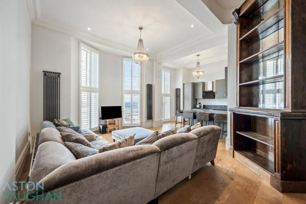3 bedroom maisonette for rent