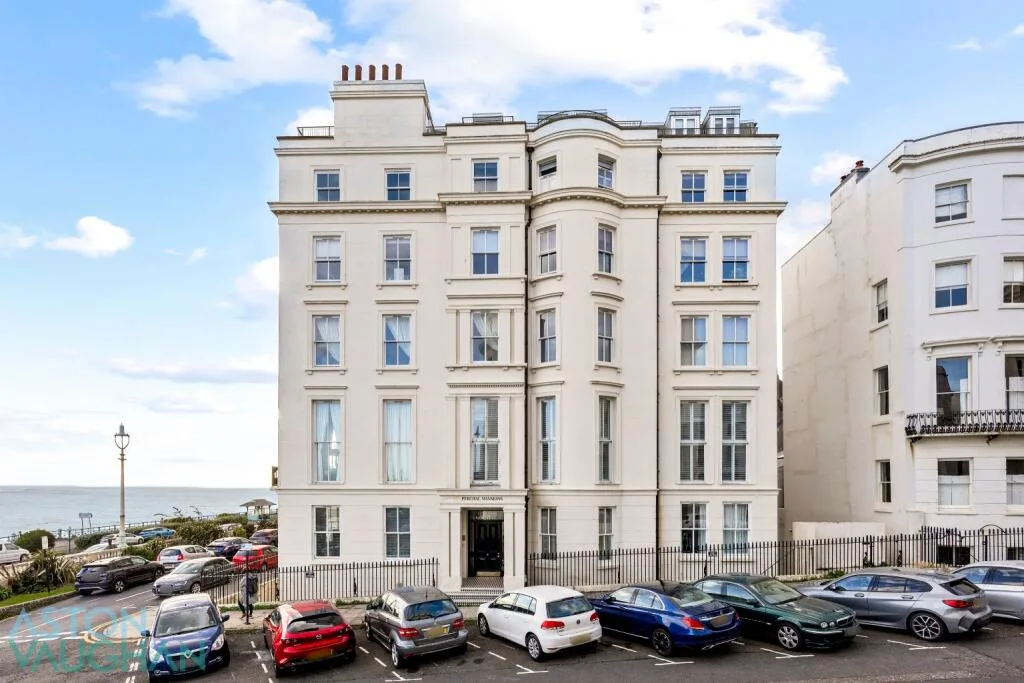 3 bedroom maisonette for rent