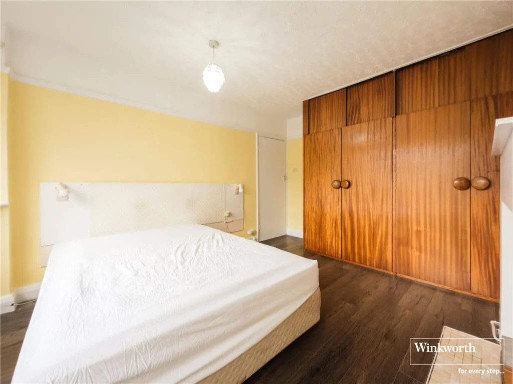 3 bedroom semi-detached house for rent