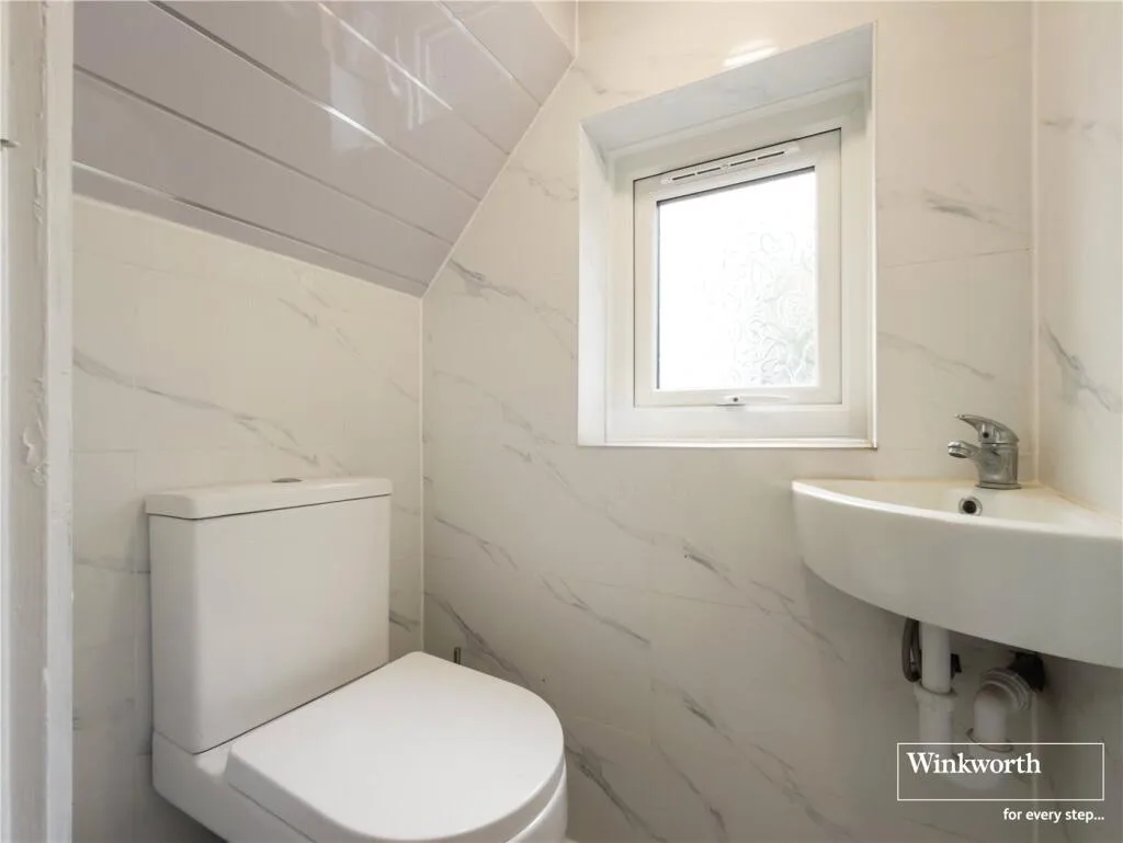 3 bedroom semi-detached house for rent