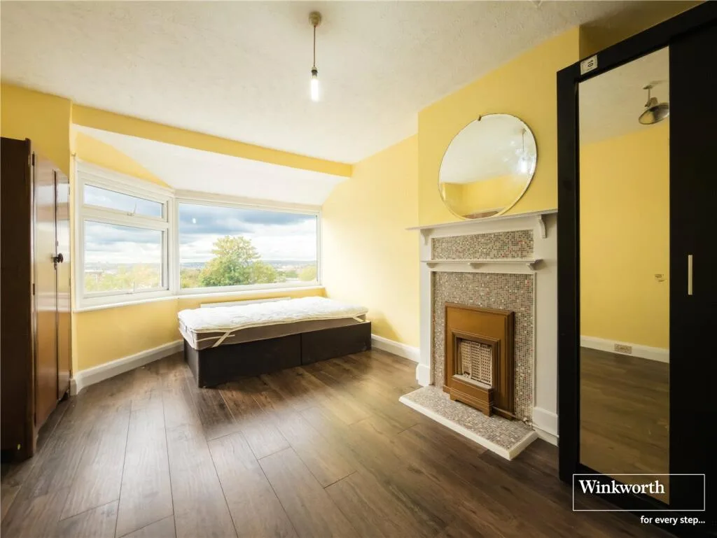 3 bedroom semi-detached house for rent