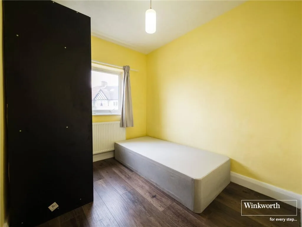 3 bedroom semi-detached house for rent