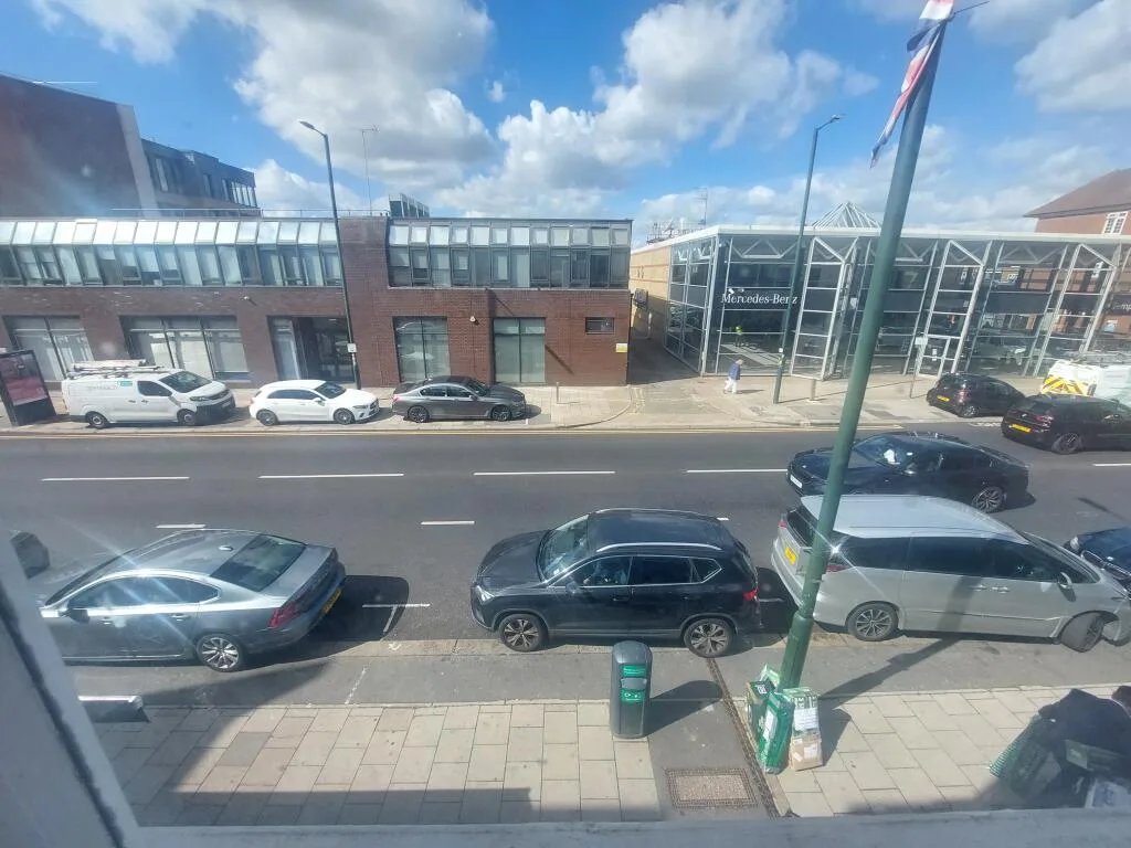 3 bedroom maisonette for rent