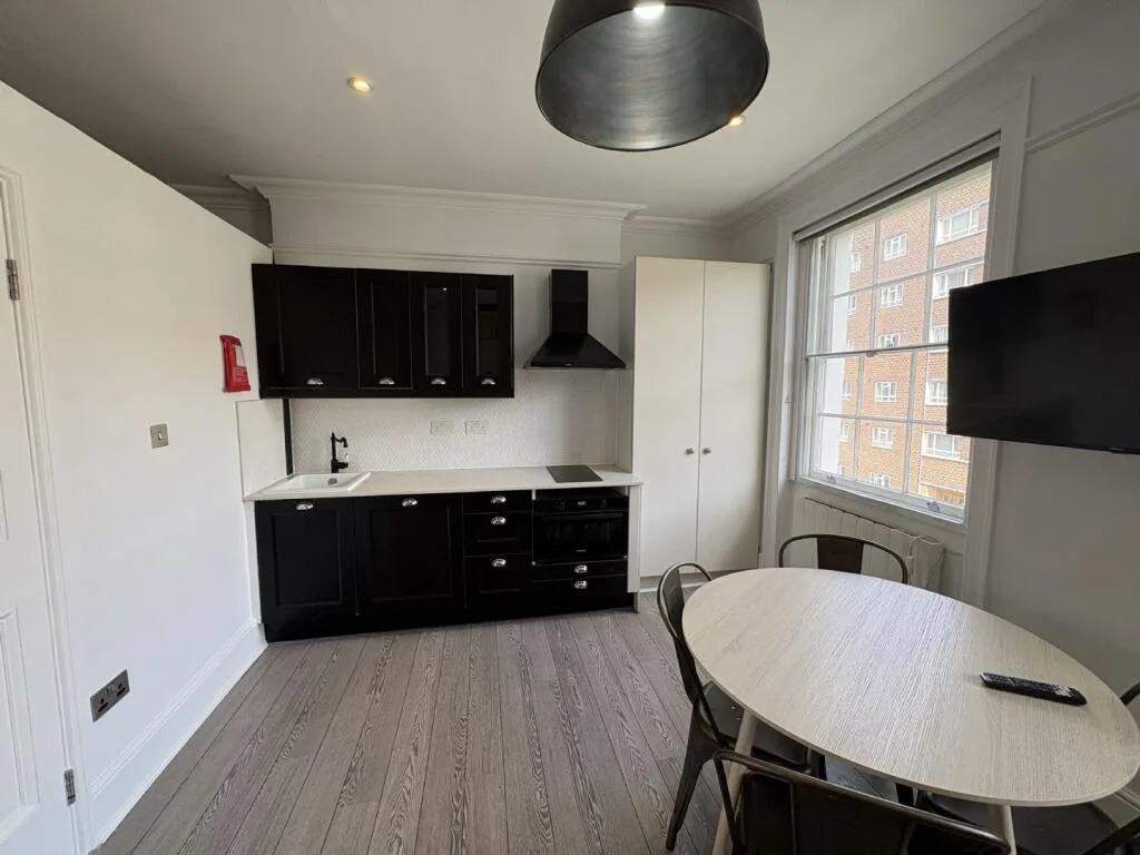 Studio flat for rent