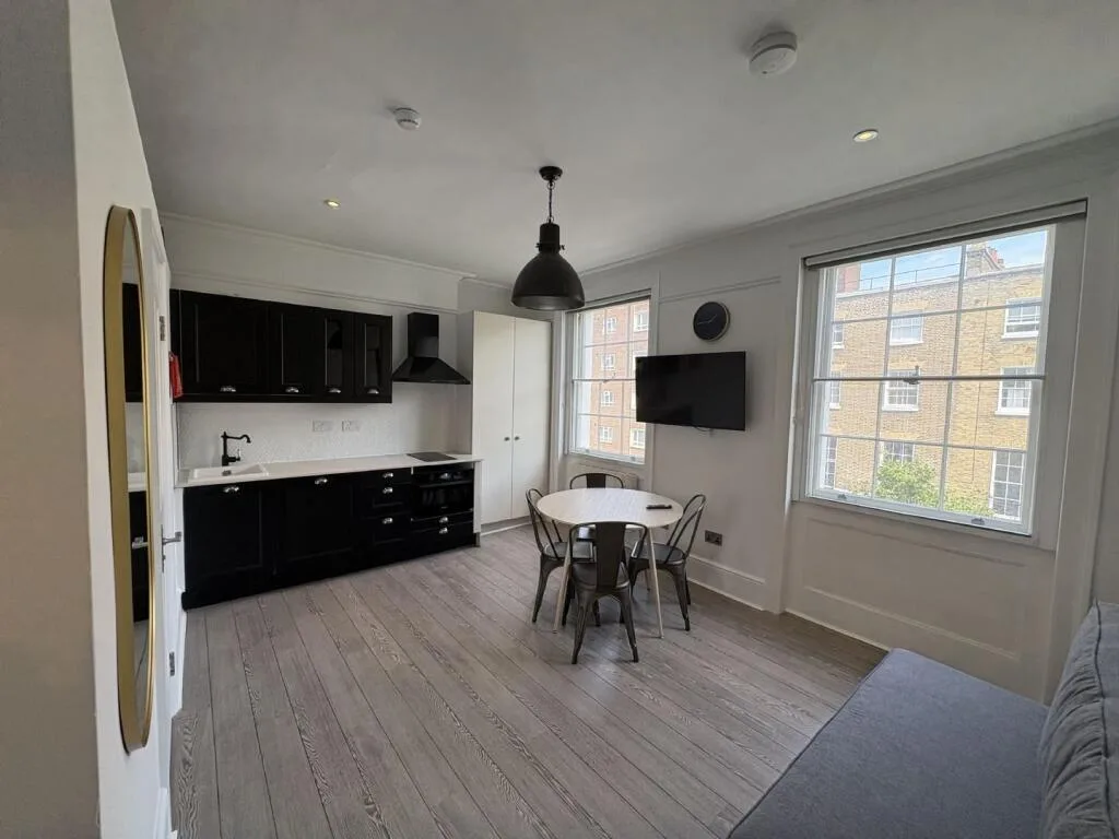 Studio flat for rent