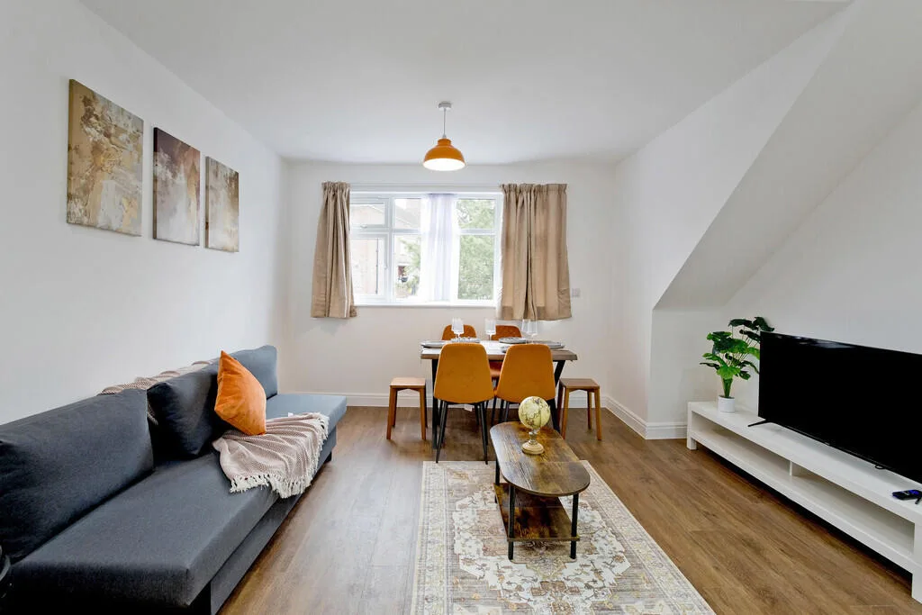 2 bedroom apartment for rent