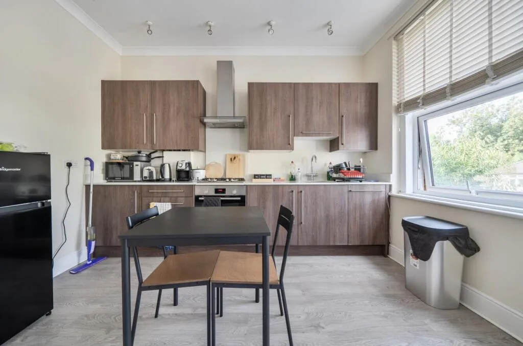 2 bedroom flat for rent