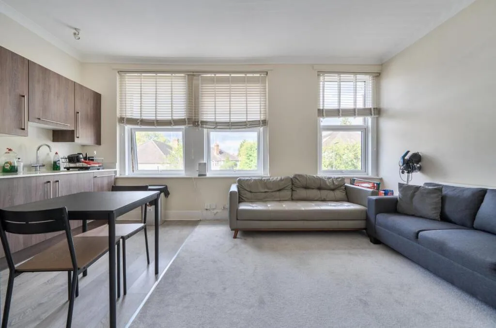 2 bedroom flat for rent