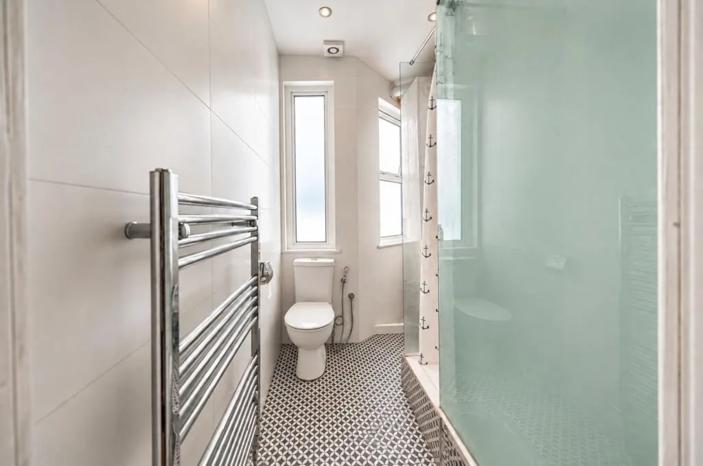 3 bedroom flat for rent