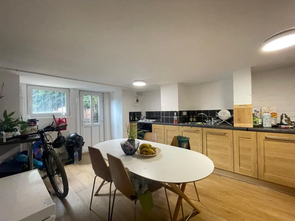 2 bedroom terraced house for rent