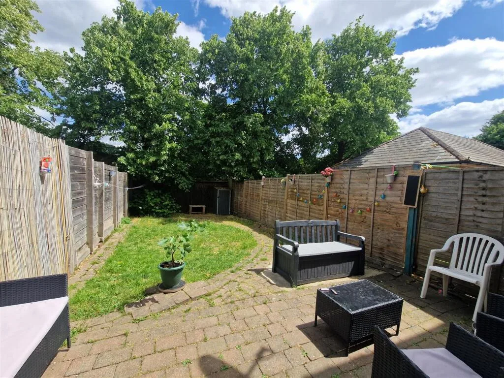 3 bedroom terraced house for rent