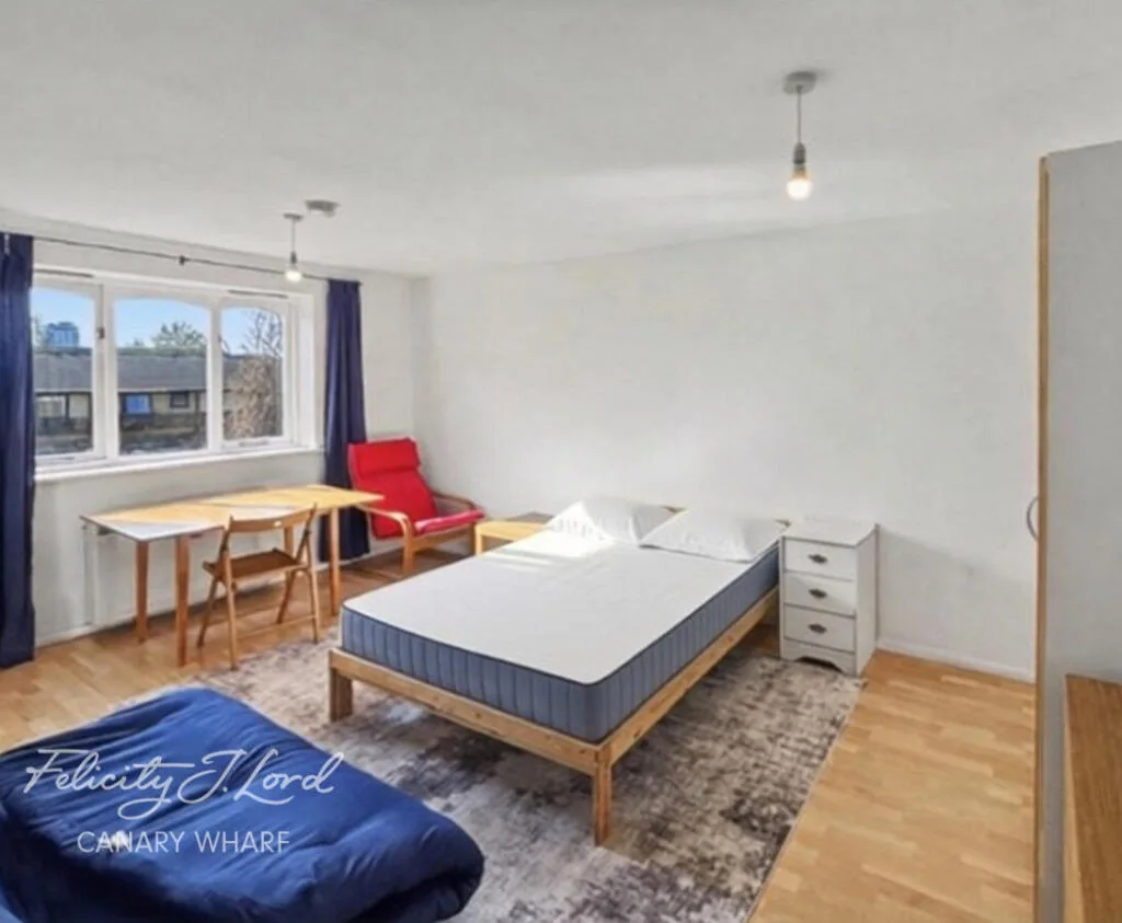 Studio flat for rent