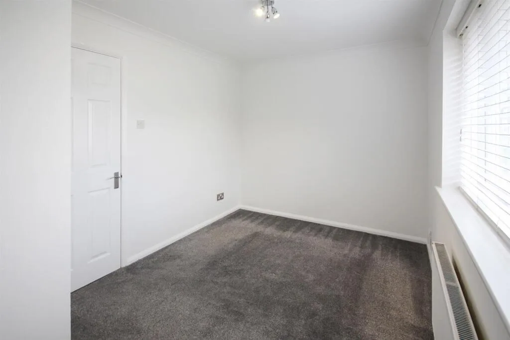 2 bedroom terraced house for rent