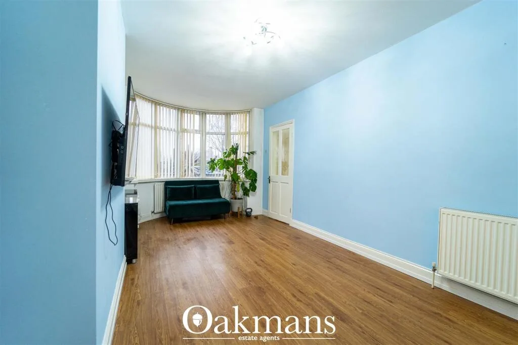 2 bedroom semi-detached house for rent