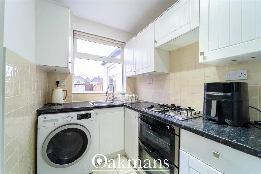 2 bedroom semi-detached house for rent