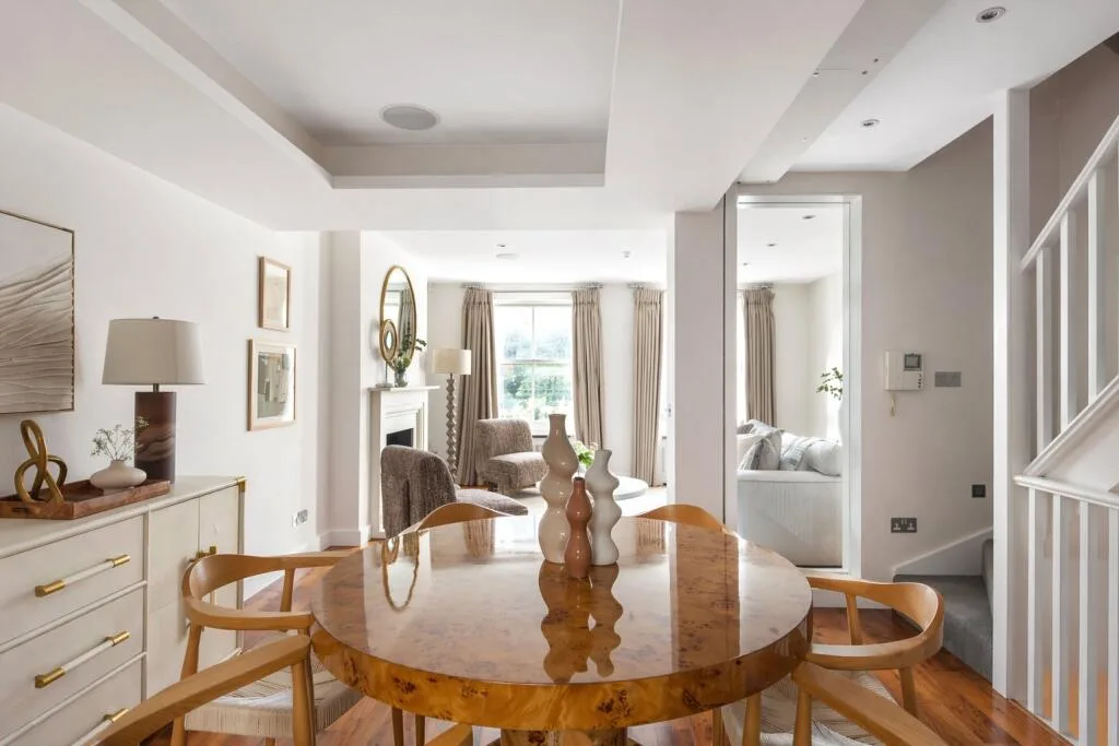 4 bedroom end of terrace house for rent