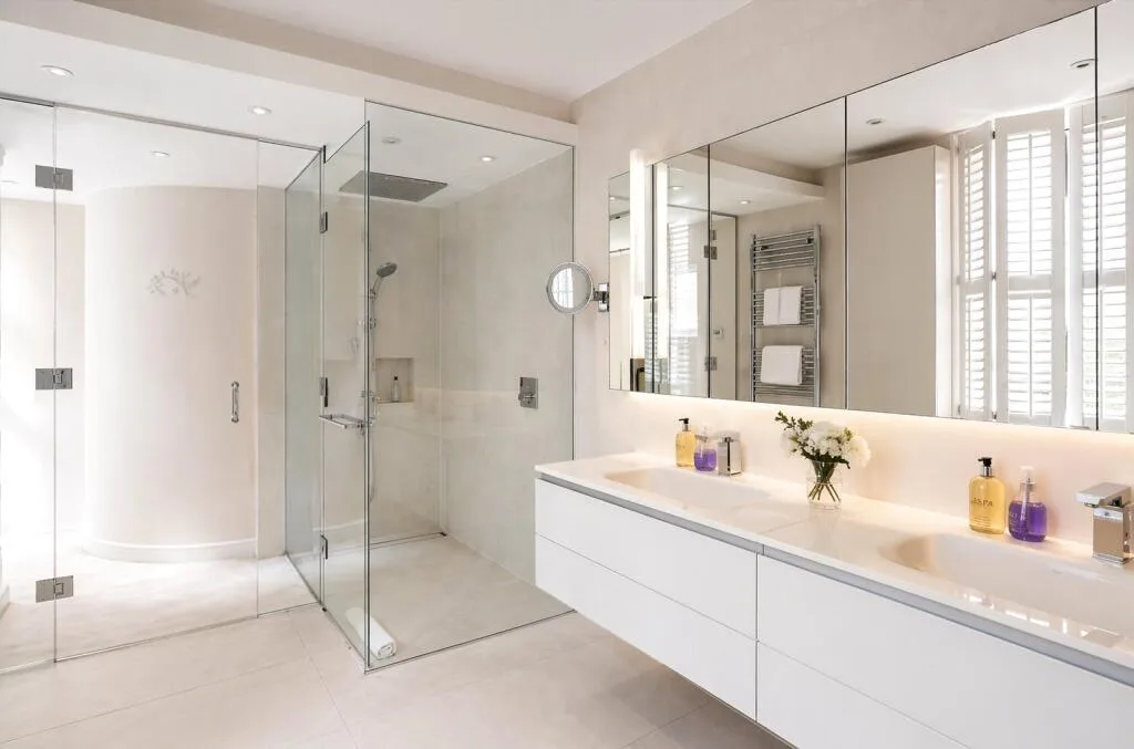 4 bedroom end of terrace house for rent